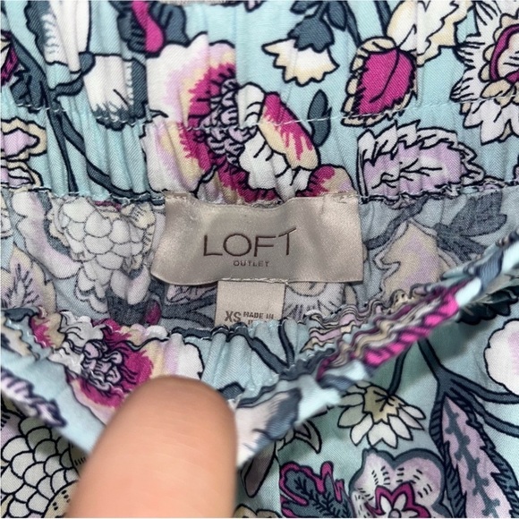 Loft Light Blue Layered Floral Skirt - Picture 4 of 4